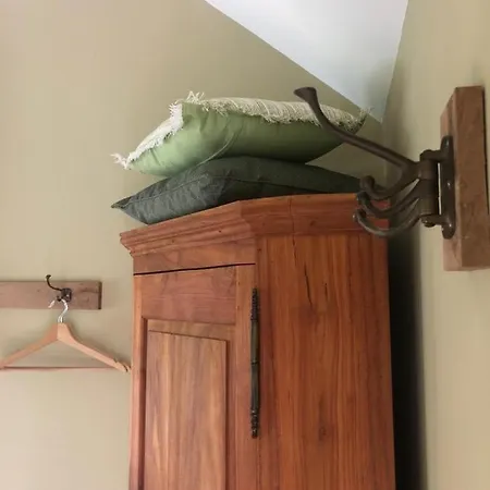 The Cat And The Owl Bed & Breakfast