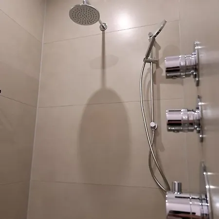 Bed & Breakfast The Cat And The Owl 3*