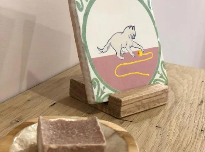 Bed & Breakfast The Cat And The Owl