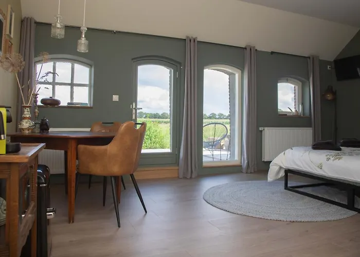 Bed & Breakfast The Cat And The Owl 3*